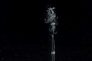 Liquid Flow - White_14
