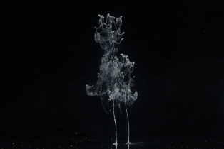 Liquid Flow - White_32