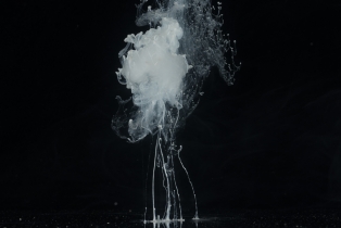 Liquid Flow - White_39