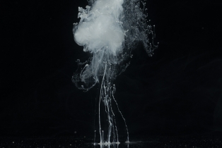 Liquid Flow - White_40