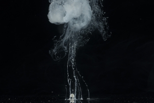Liquid Flow - White_42