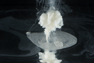 Liquid Flow - White_5