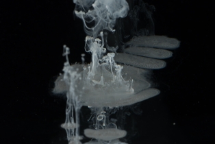 Liquid Flow - White_7