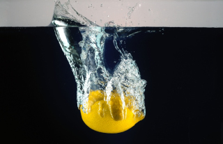 Obst in Wasser (80)