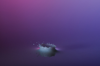 Tropfen in Wasser (34)