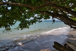 Black Sand Beach_4
